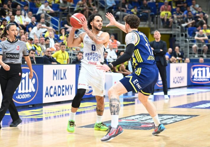 Anadolu Efes remains without two injured players