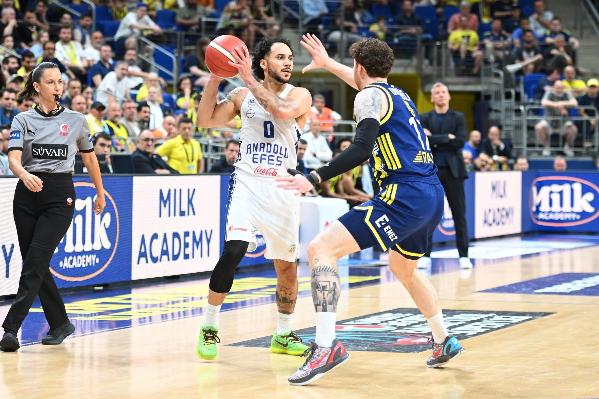 Anadolu Efes remains without two injured players