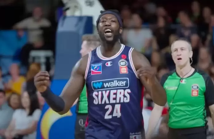 Montrezl Harrell calls Wizards roster a disaster